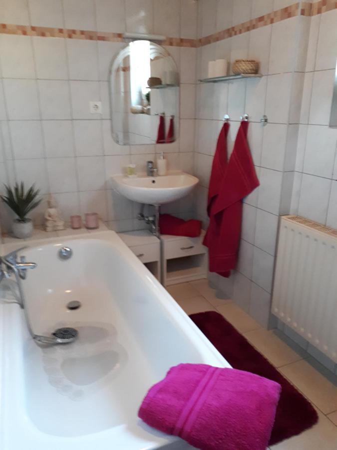 Ferienwohnung Zum Schuster ฮัลเบอ ภายนอก รูปภาพ